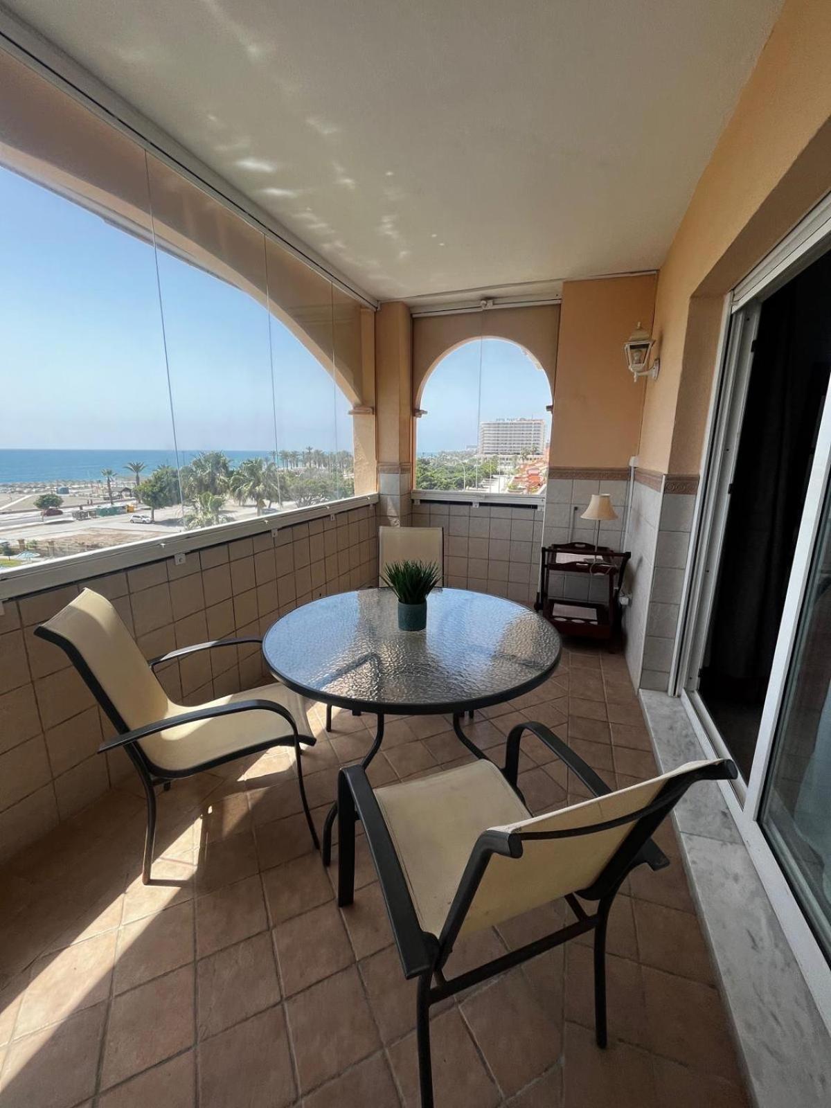 Residencial Jardines De Alamos Apartamento *